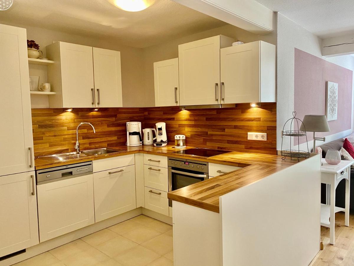 Gesundheitshof Denker Appartement Reußenköge Buitenkant foto