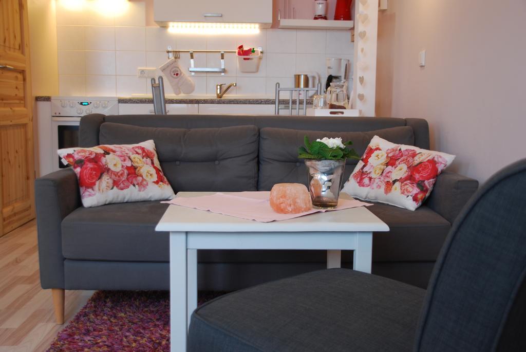 Gesundheitshof Denker Appartement Reußenköge Kamer foto
