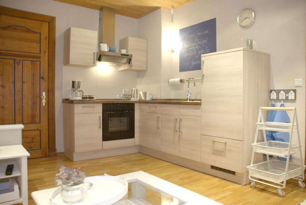 Gesundheitshof Denker Appartement Reußenköge Buitenkant foto