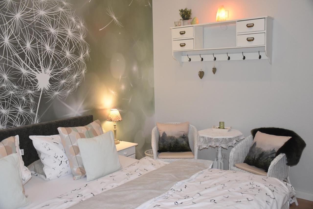 Gesundheitshof Denker Appartement Reußenköge Buitenkant foto